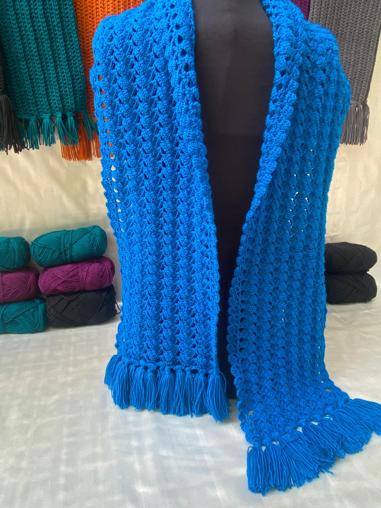 Crochet handmade muffler